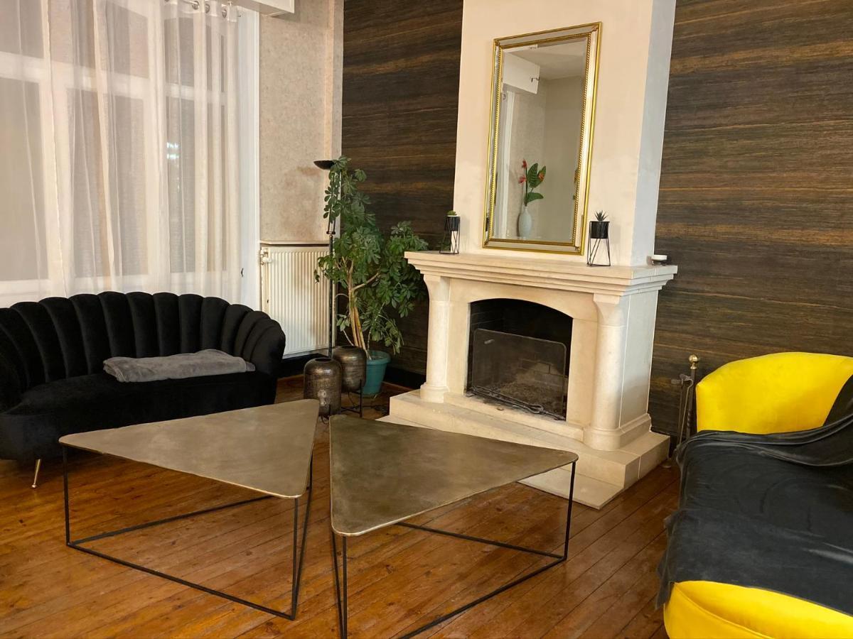 A La Villa Perroy Les Chambres Sont Spacieuses Et Les Petit-Dejeuners Offerts Dunkirk Exterior foto