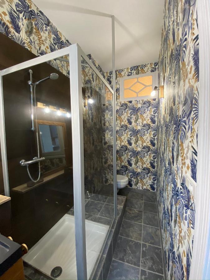 A La Villa Perroy Les Chambres Sont Spacieuses Et Les Petit-Dejeuners Offerts Dunkirk Exterior foto