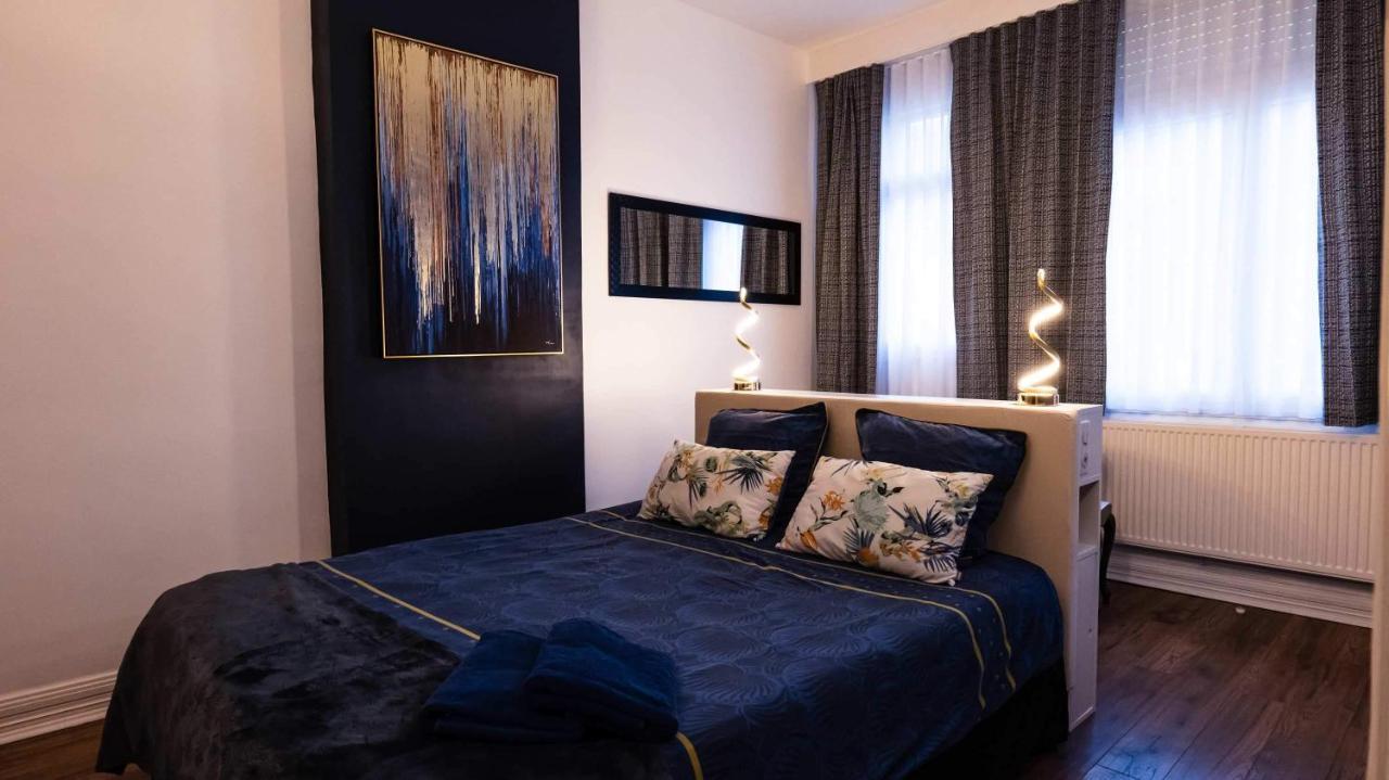 A La Villa Perroy Les Chambres Sont Spacieuses Et Les Petit-Dejeuners Offerts Dunkirk Exterior foto