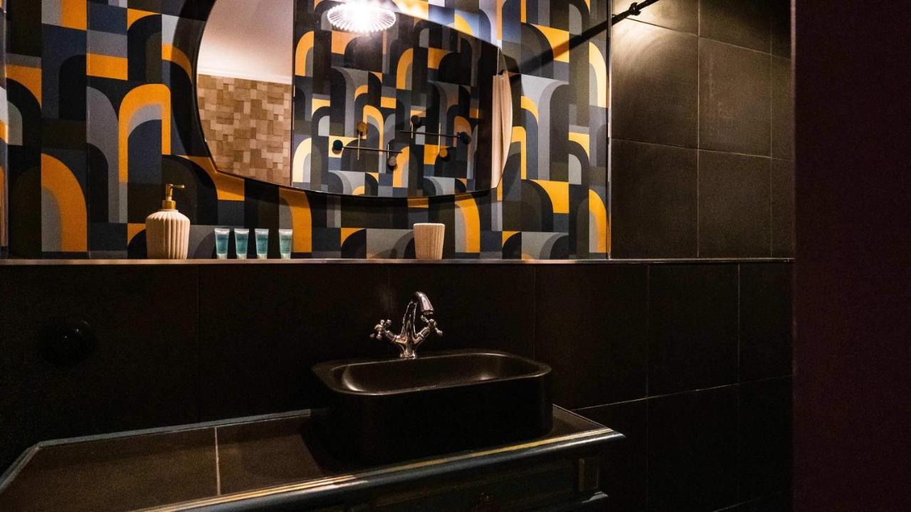 A La Villa Perroy Les Chambres Sont Spacieuses Et Les Petit-Dejeuners Offerts Dunkirk Exterior foto