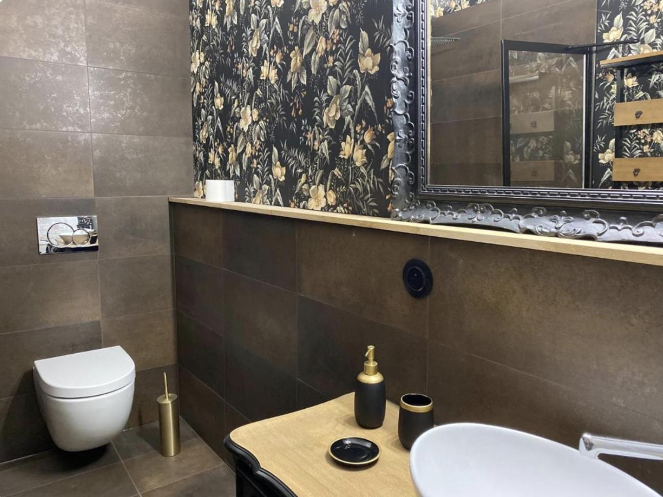A La Villa Perroy Les Chambres Sont Spacieuses Et Les Petit-Dejeuners Offerts Dunkirk Exterior foto